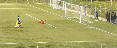 Triste goleada della Savignanese alla capolista Faenza